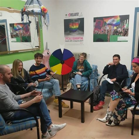 incontri gay pavia|Locali gay a Pavia: Guida 2024